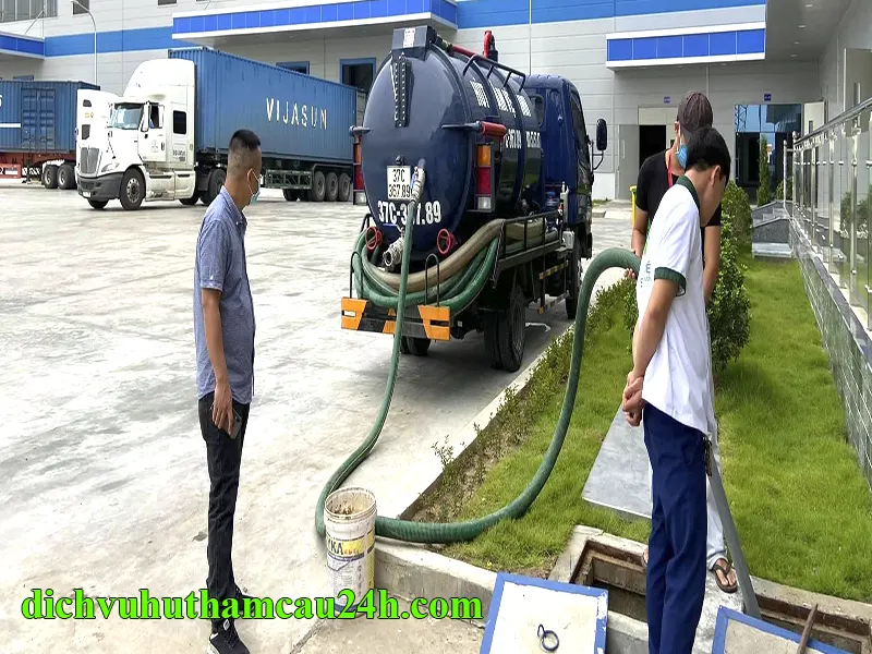 Dịch vụ hút hầm vệ sinh tại Nghi Lộc gọi 0326.140.918 hút hầm vệ sinh Nghi Lộc