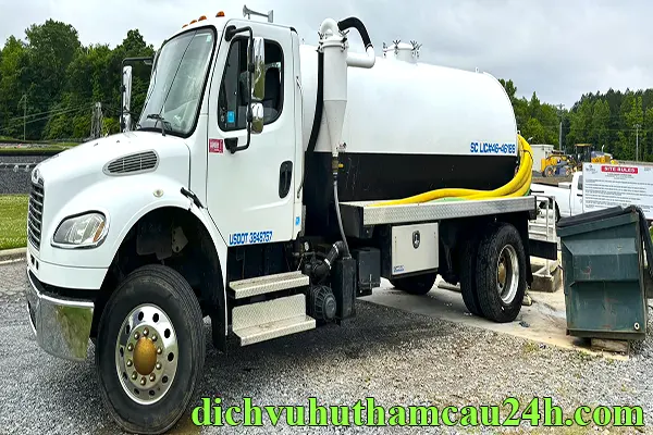 dịch vụ hút hầm cầu Đông Hòa chuyên nghiệp