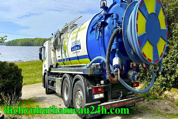 Hút hầm cầu Phú Tân, An Giang liên hệ gọi số 0326.140.918 dịch vụ hút hầm cầu Phú Tân